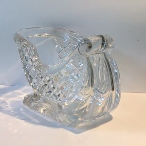 A Teleflora 24% Lead Crystal Christmas Sleigh Dish